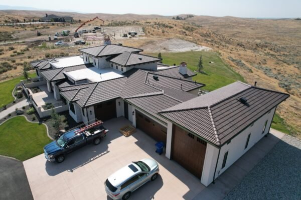 Star Idaho asphalt shingle roof replacement project